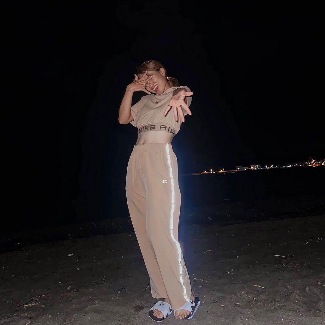澁澤莉絵留さんのインスタグラム写真 - (澁澤莉絵留Instagram)「. 今年の夏大優勝なNIKEコーデ🤎  夏らしいことは出来てないけど可愛い服着れて満足♪  #nike @niketokyo   #テンション上がって #だんだん調子に乗る #ギャル澤  #👱🏼‍♀️🤟💖」8月26日 18時55分 - rieru54