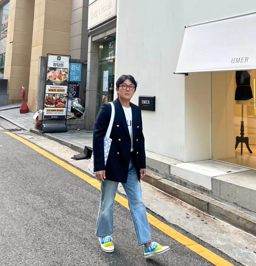 のインスタグラム：「저녁 잘보내세요!!🤍 #대반상고패션 오늘은 요렇게!!😀」