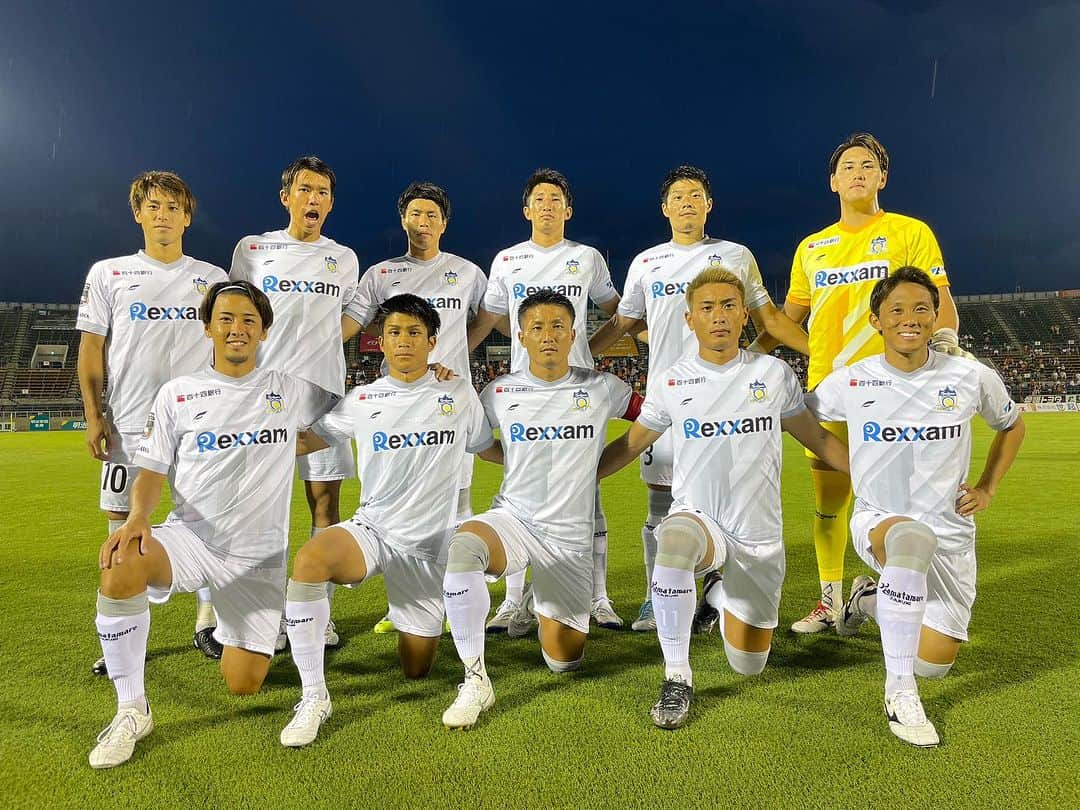 カマタマーレ讃岐のインスタグラム：「🏆明治安田生命Ｊ３リーグ 第24節 🆚#愛媛FC  ⏰試合開始 ⚽️0-0  🔥KICKOFF🔥  #カマタマーレ讃岐」