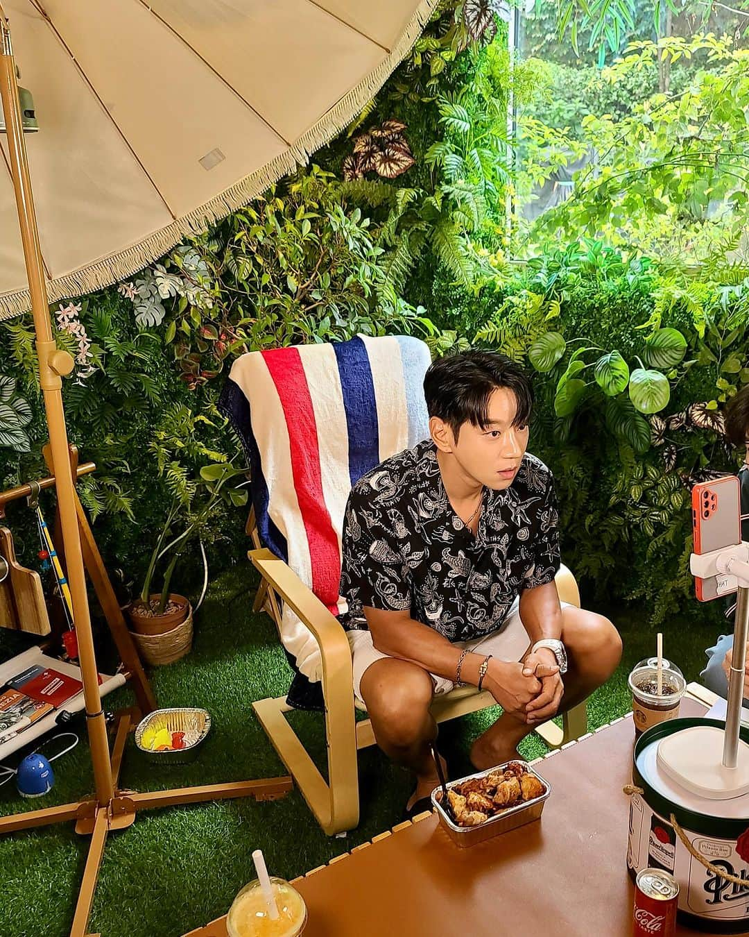 ファン・チヨルさんのインスタグラム写真 - (ファン・チヨルInstagram)「Camping #함께한시간 #소듕해」8月26日 19時20分 - chiyeul7102