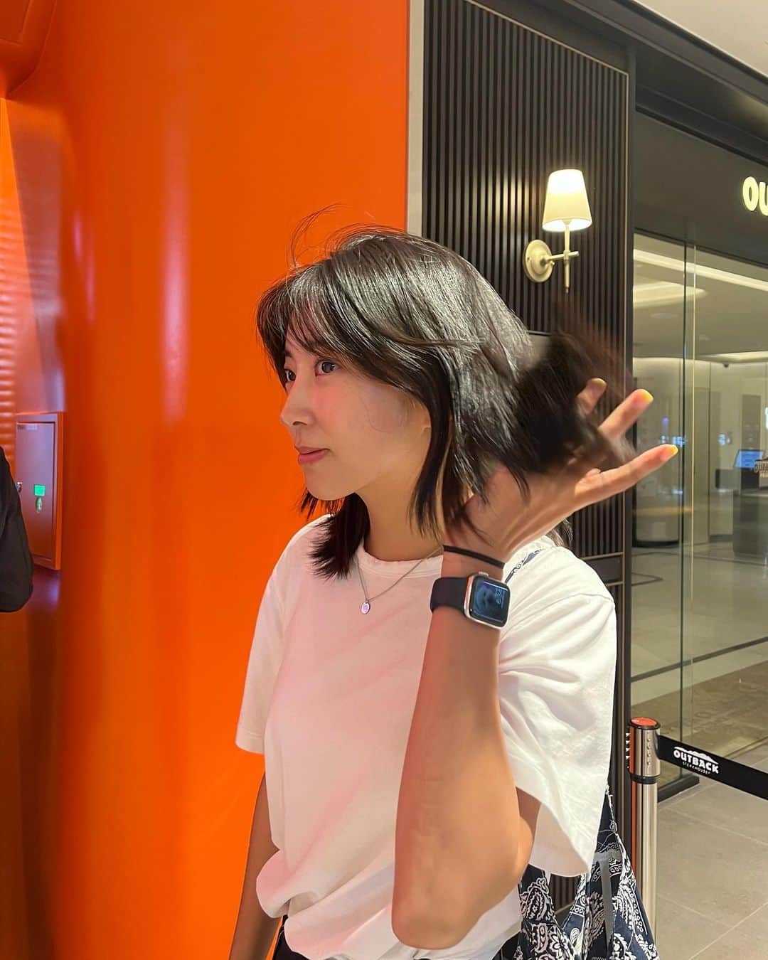 ソヒョン のインスタグラム：「인스타를 너무 안해서 그런가보다 하.. INNER PEACE 🧡」