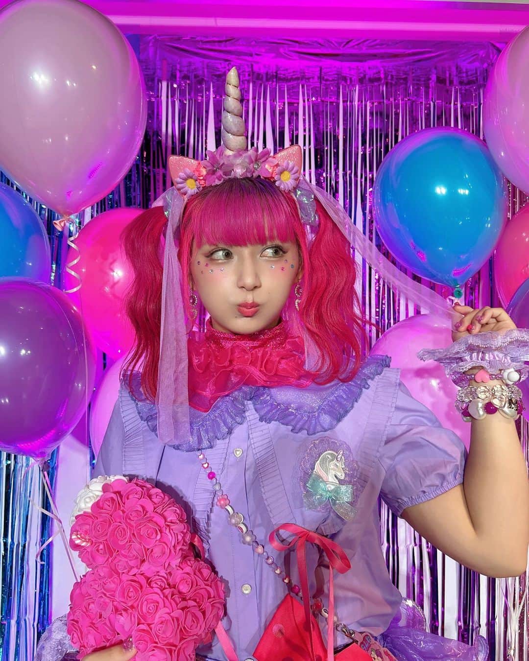 しなこさんのインスタグラム写真 - (しなこInstagram)「UNICORN PARTY 🦄💜 本当にありがとうございました😭 取り急ぎ ...
