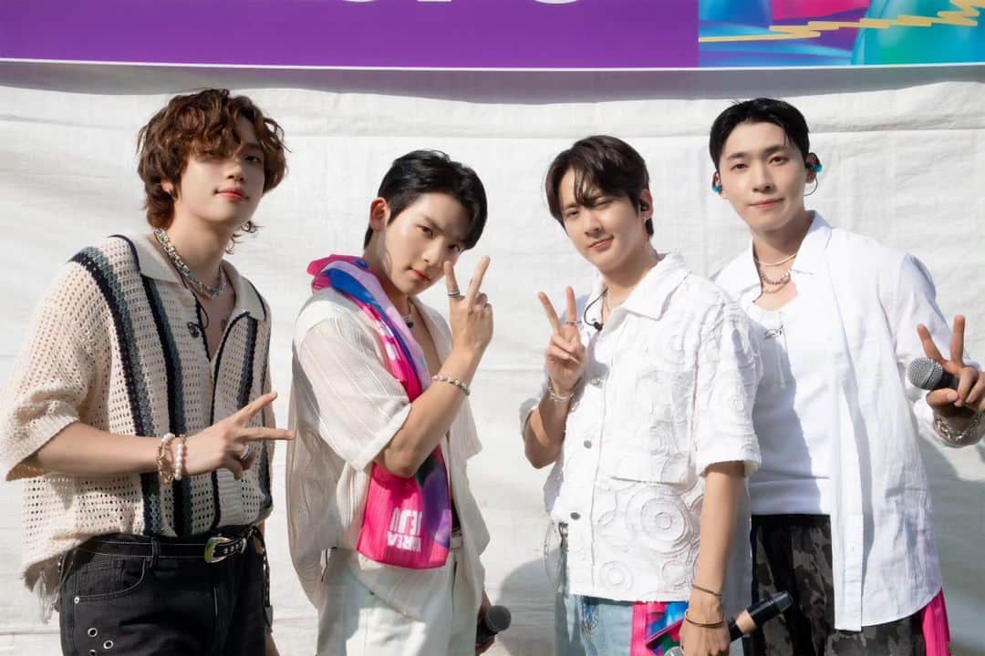 リッキーのインスタグラム：「제주 워터밤  좋아따 😄」