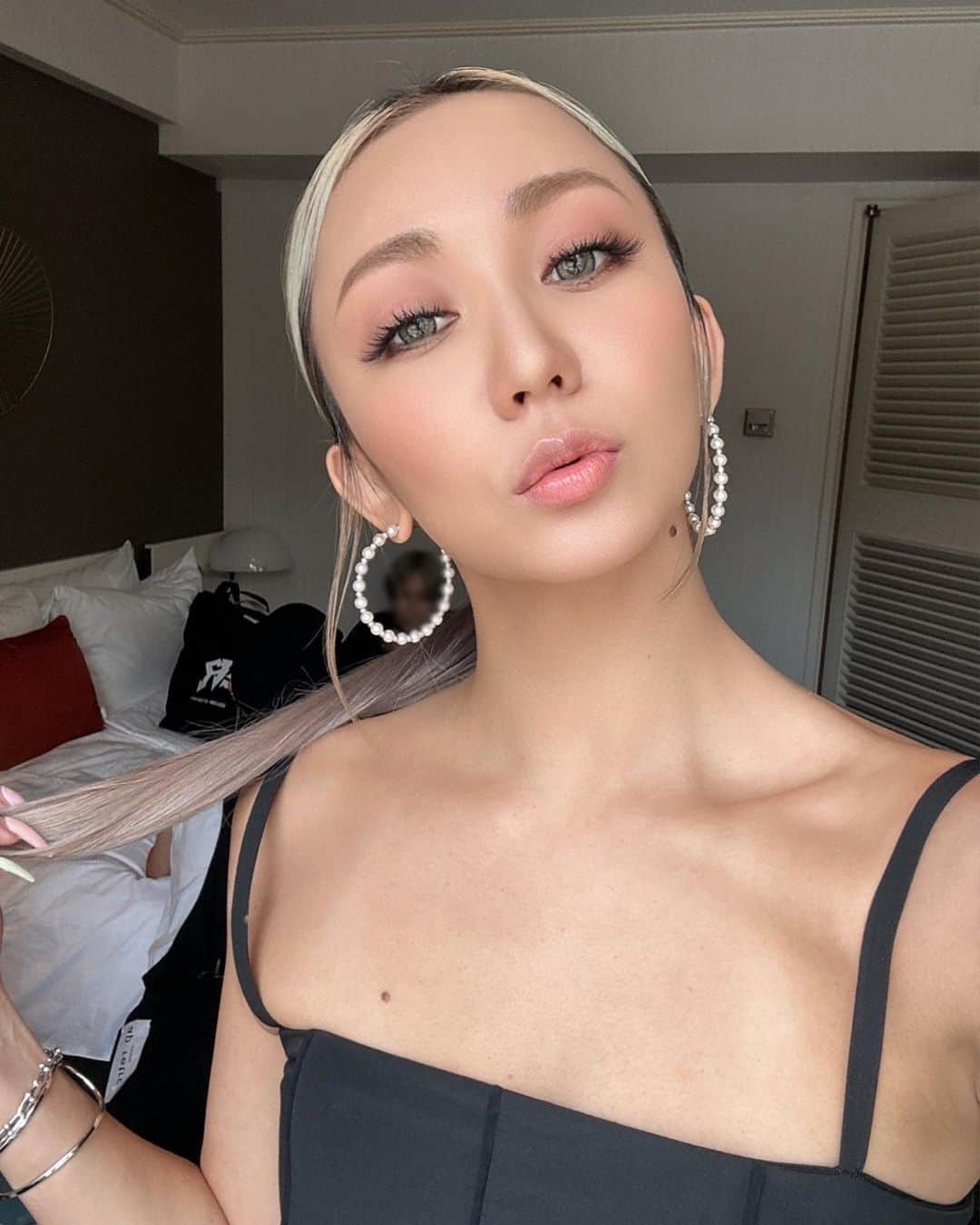 倖田來未のインスタグラム：「. TBSテレビ「A-Studio+」さま 石川佳純ちゃんにサプライズコメントをさせていただきました！！ 9/15オンエアになります！！ どんな風にスタジオがなっているのか楽しみです！ ⁡ #kodakumi #倖田來未」