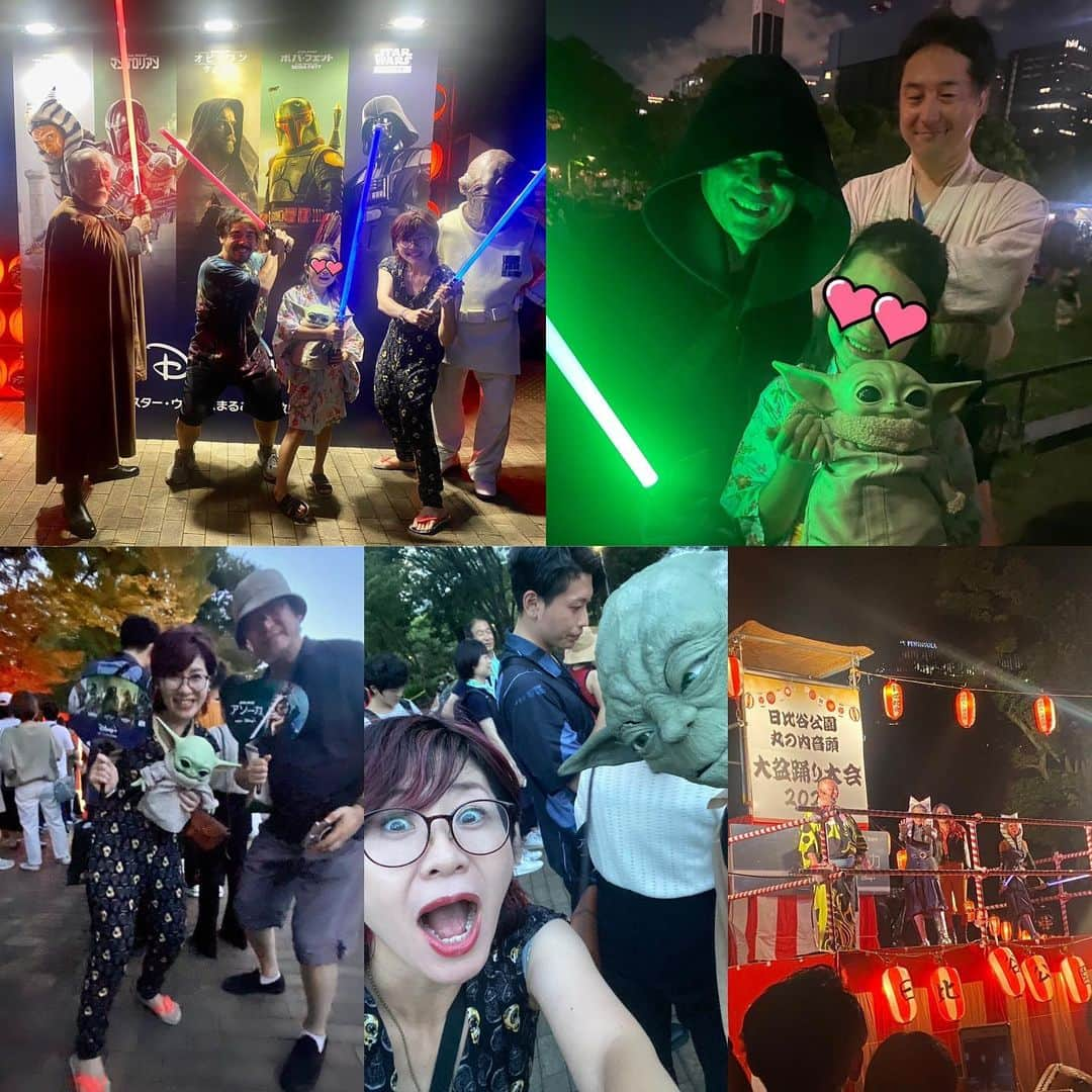 伊藤さとりさんのインスタグラム写真 - (伊藤さとりInstagram)「ひゃー！アソーカとサビーヌと 『スター・ウォーズ』の 「王座の間とエンドタイトル」で盆踊り！  しかも娘が人混みと背の高さで見えないと 嘆いていたら、女性の方が次々と 「ここなら見えるかも」 と譲ってくれたりして スター・ウォーズファンの女性の優しさに尚更 感動していたスター・ウォーズ盆踊り。 ディズニーの星野さんにも会えたわー！  #盆踊り #スターウォーズ好きな人と繋がりたい  #starwars #日比谷盆踊り」8月26日 20時00分 - ito_satori