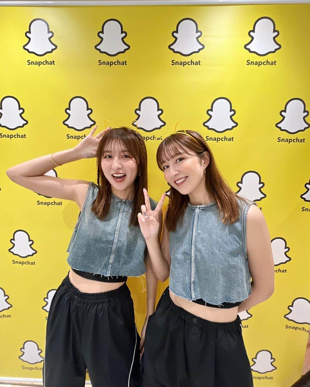りかりこのインスタグラム：「. こんにちは !! 今日は、こちらのイベントです🥂 渋谷区宇田川町30-7 にて Snapchat のpopupがあります〜 お話ししたり写真撮ったりしましょう🐾 13:00〜13:40までいます💞 まってるよ!! . #スナップチャット #Snapchat #ホントのきみのシェアアプリ #Popupイベント #りかりこ #双子 #ファッション #夏服 #夏コーデ #twins #shibuya」