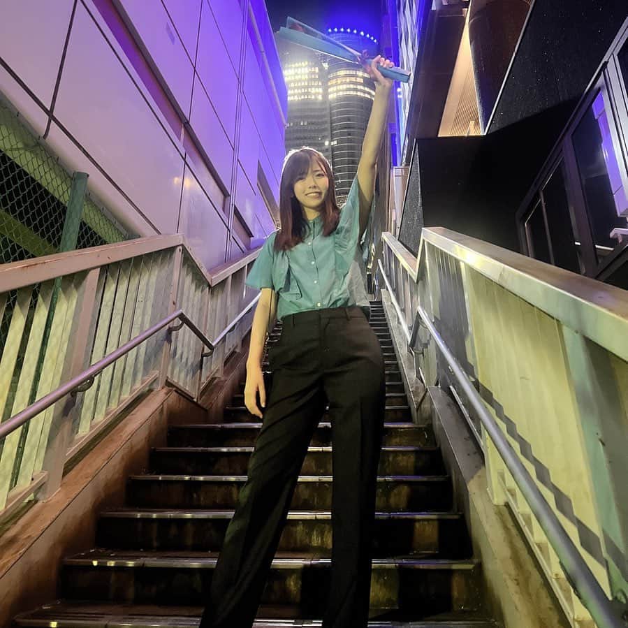 のインスタグラム：「My birthday 今年も誕生日を迎えることができました🥳皆さんいつも本当にありがとうございます。  #アラサー #誕生日」