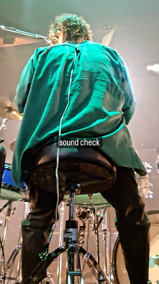 横山祐介のインスタグラム：「🎥2023.8.26🥁 Sound Check  #wacci #gretschdrums  #meinlcymbals  #promarksticks  #evansdrumheads  #drums #drummer #drumlife  #drumuniversity #drumstagram」
