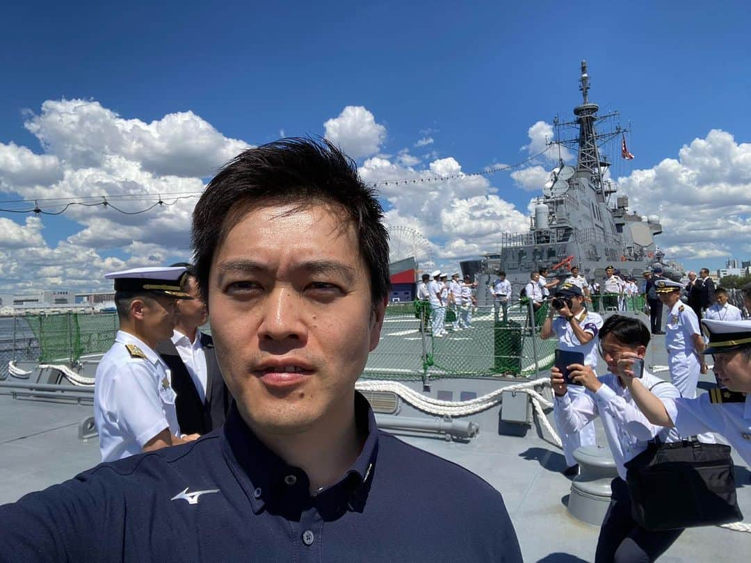 吉村洋文さんのインスタグラム写真 - (吉村洋文Instagram)「護衛艦「こんごう」、大阪港に来てるやで。日本を守ってんねん。」8月26日 14時09分 - yoshimurahirofumi