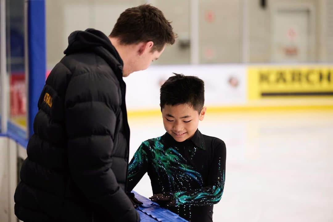 アンドリュー・ドッズのインスタグラム：「From one generation to another!」