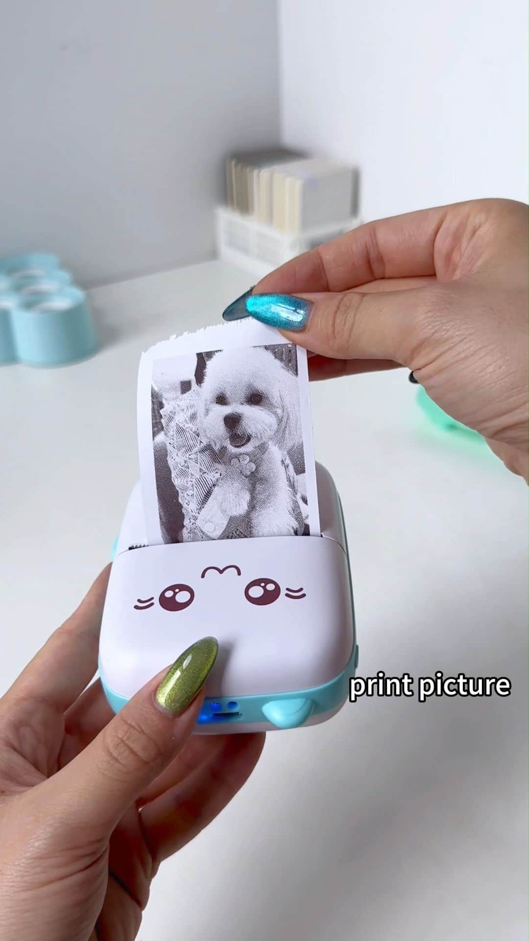SHEINのインスタグラム：「Whip up receipts, notes and so much more right from your phone with this wireless wonder! 📃💫 Using inkless thermal printing technology, our portable pocket printer proves huge things come in small packages 🖨️🙌  🔎 14955077  #SHEIN #SHEINforAll #SHEINstyle #fashion #chic #saveinstyle」