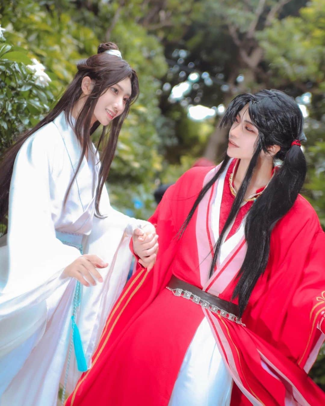 優衛門（YUEMON）さんのインスタグラム写真 - (優衛門（YUEMON）Instagram)「::天官赐福 花怜🦋🐰  三郎 @yuuuojisan  谢怜 @yr.lia__  pb. @ekuto.photo  . . . . #tianguancifu #TGCF #hualian #sanlang #xielian #heavenofficialsblessing #天官赐福 #三郎 #谢怜 #花怜 #cos #cosplay #cosplayer #천관사복 #화련 #코스프레 #コスプレ #コスプレイヤー」8月26日 15時00分 - yuuuojisan