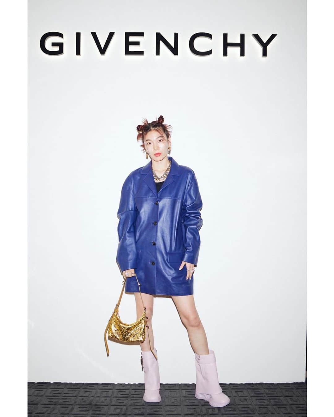 とんだ林蘭さんのインスタグラム写真 - (とんだ林蘭Instagram)「@givenchy  GINZA SIX OPEN🌙🧊✨ #givenchygsix」8月26日 15時46分 - tondabayashiran