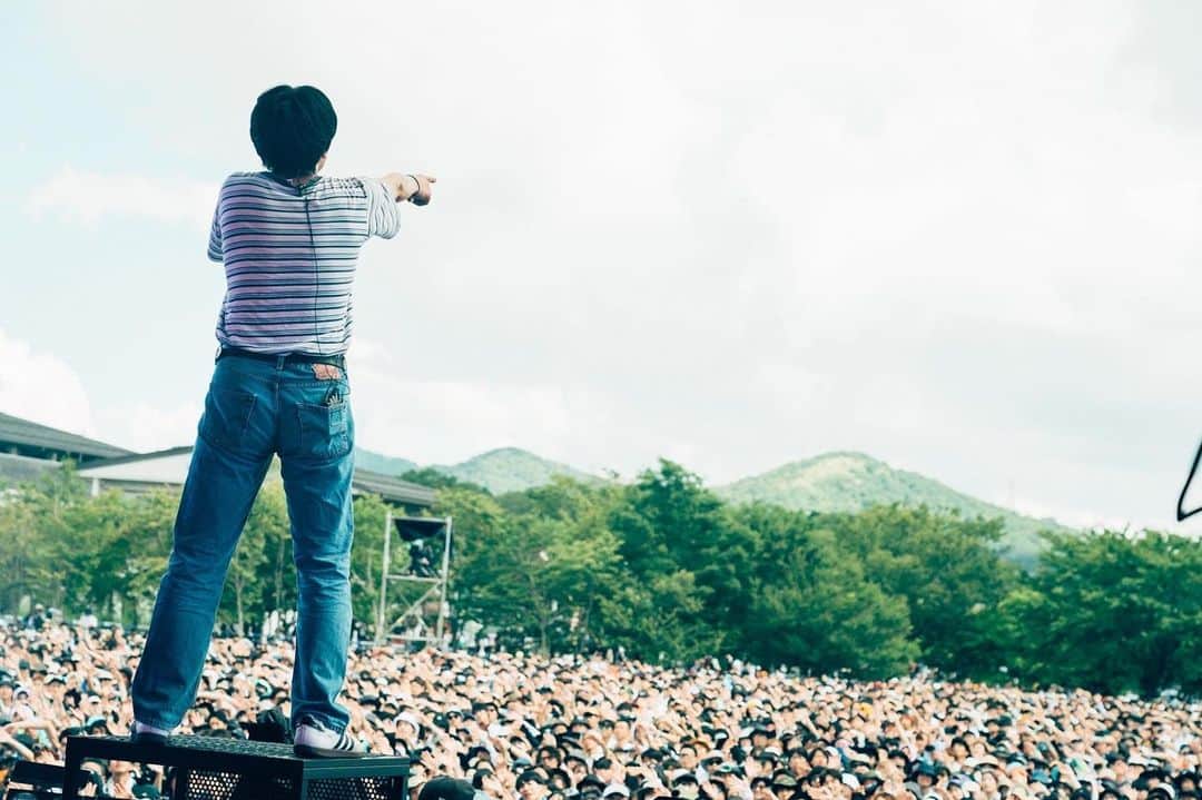 北村匠海のインスタグラム：「ラブシャラブシャ。 夏フェス納め！ 出会いに感謝。ありがとうございました。」