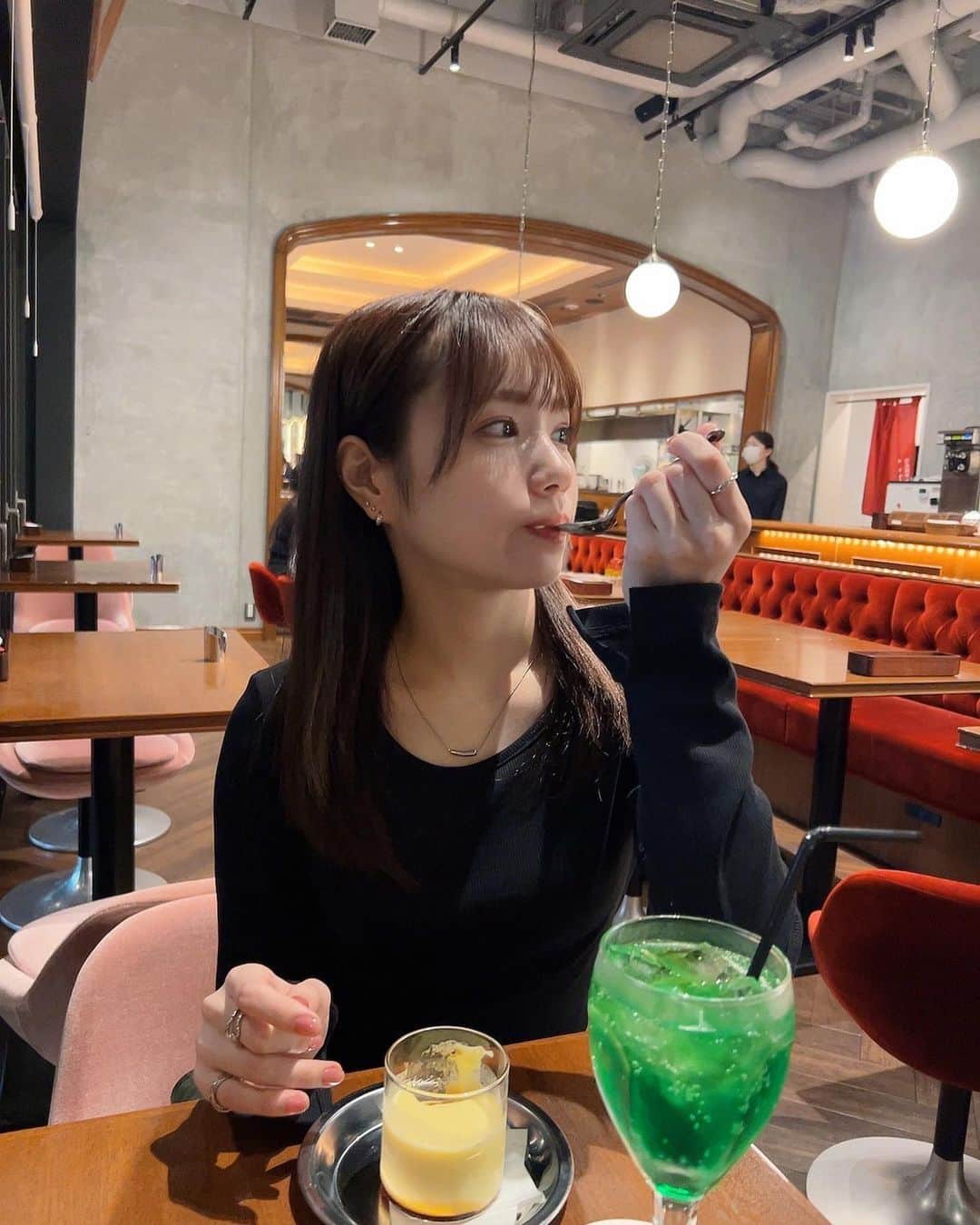 水田詩織さんのインスタグラム写真 - (水田詩織Instagram)「🍮😊  #難波カフェ#大阪カフェ#なんば」8月26日 20時10分 - mizutashiorin