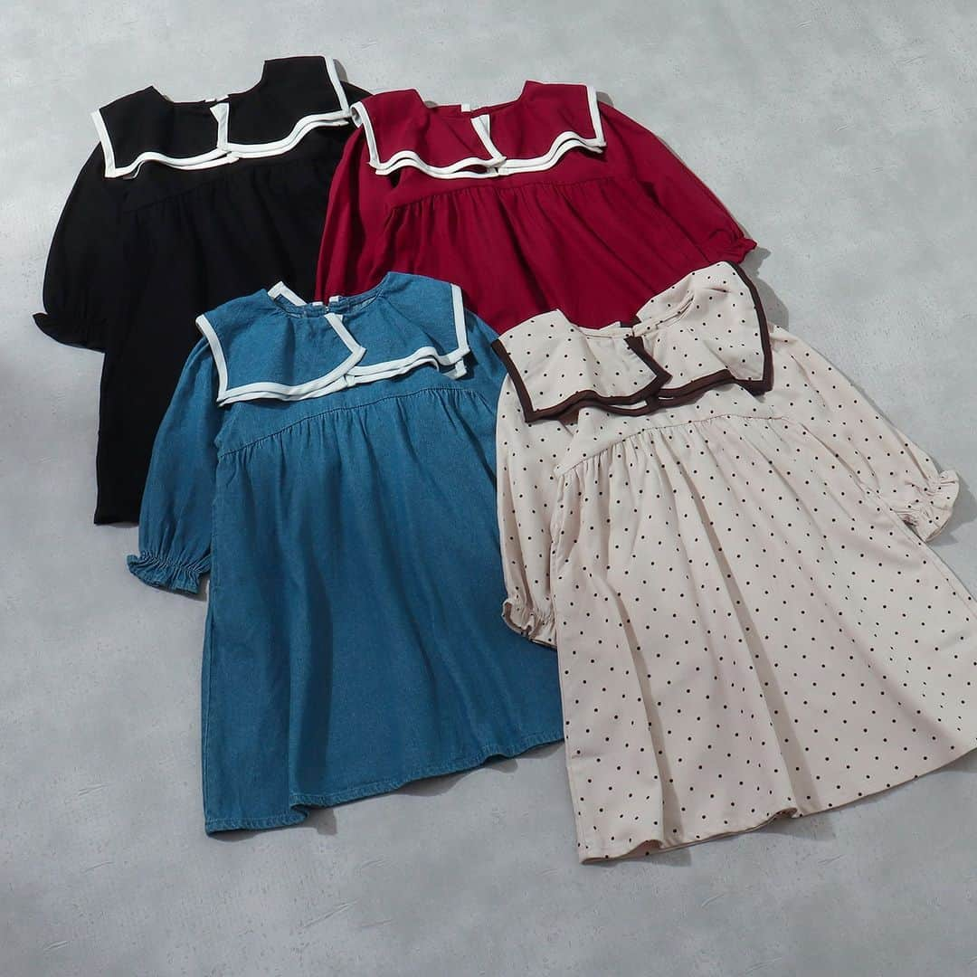 エフオーオンラインストア 子供服さんのインスタグラム写真 - (エフオーオンラインストア 子供服Instagram)「【aprés les cours】『WEB限定』のトレンドアイテムがついに登場♡  ママも着たくなっちゃうくらいかわいい この秋押さえておきたいトレンドアイテム♪  ビッグカラーが印象的で華やかなイメージのワンピースは フォーマルシーンにもおすすめ♡  ホルターネックのワンピースは今年らしい、 まさにトレンドの大人っぽいデザインに！ さらっとしてした素材感で秋口から着用しやすいです😊  オンラインストアでしか手に入らないとっておきのアイテム♪  ======================= 商品詳細や価格は ショッピングタグからご覧いただけます★ =======================  #foonline #apreslescours #アプレレクール #子供服 #こどもふく #ベビー服 #キッズ服 #キッズコーデ #女の子コーデ  #おしゃれキッズ #おしゃれキッズと繋がりたい #トレンドコーデ #キッズトレンド #キッズＴシャツ #キッズアウター #キッズジャケット #キッズチュニック」8月26日 18時01分 - foonline