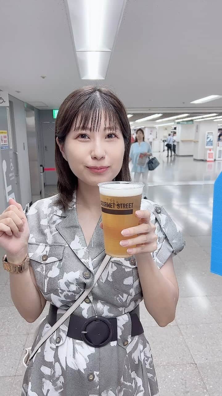 天野麻菜のインスタグラム：「ビール女子。3581」