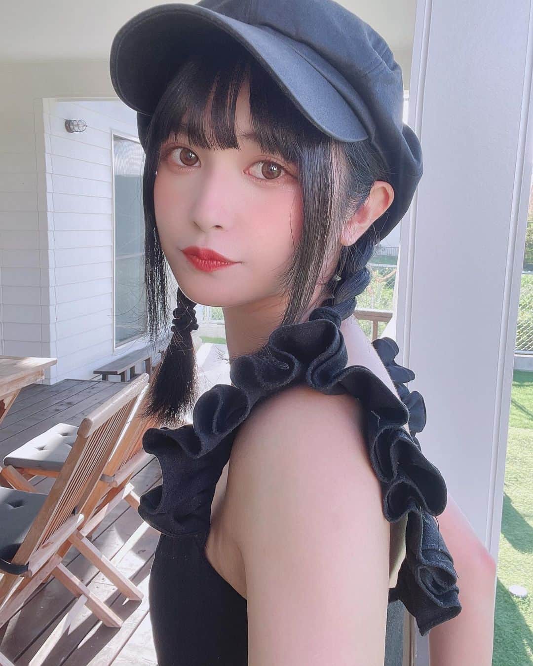 甘夏ゆずさんのインスタグラム写真 - (甘夏ゆずInstagram)「夏終わらないで( •̥ࡇ•̥ )」8月26日 18時07分 - yuzu_amanatsu