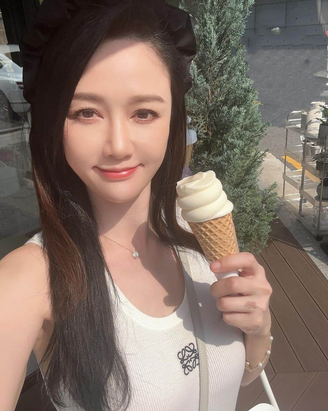 ジョー・チェン（Joe Chen）さんのインスタグラム写真 - (ジョー・チェン（Joe Chen）Instagram)「🤍🍦🤍🍦 請忽略我旅行腫3天的內雙 我的雙胞胎姊妹晚上才會出現  #joe在旅行」8月26日 18時19分 - iam_joechen