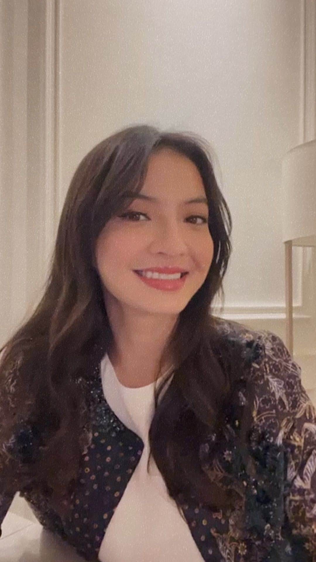 ラライン・シャーのインスタグラム：「Incoming video call…📞 From someone special!  We are thrilled to announce the incredible @ralineshah as the official ambassador of ASEAN+ Youth Summit 2023!✨ Her passion for youth empowerment and global issues is truly inspiring.  Let’s come together to shape a brighter world by joining our summit 👉🏻 www.aseanyouthagenda.com/register-summit  See you on September 6-8th 2023, #YouthFolks! ————————— Instagram: @asean.aya  LinkedIn: ASEAN Youth Agenda #ASEANYouthStrength #ASEANYouthSummit #RalineShah #YouthEmpowerment」