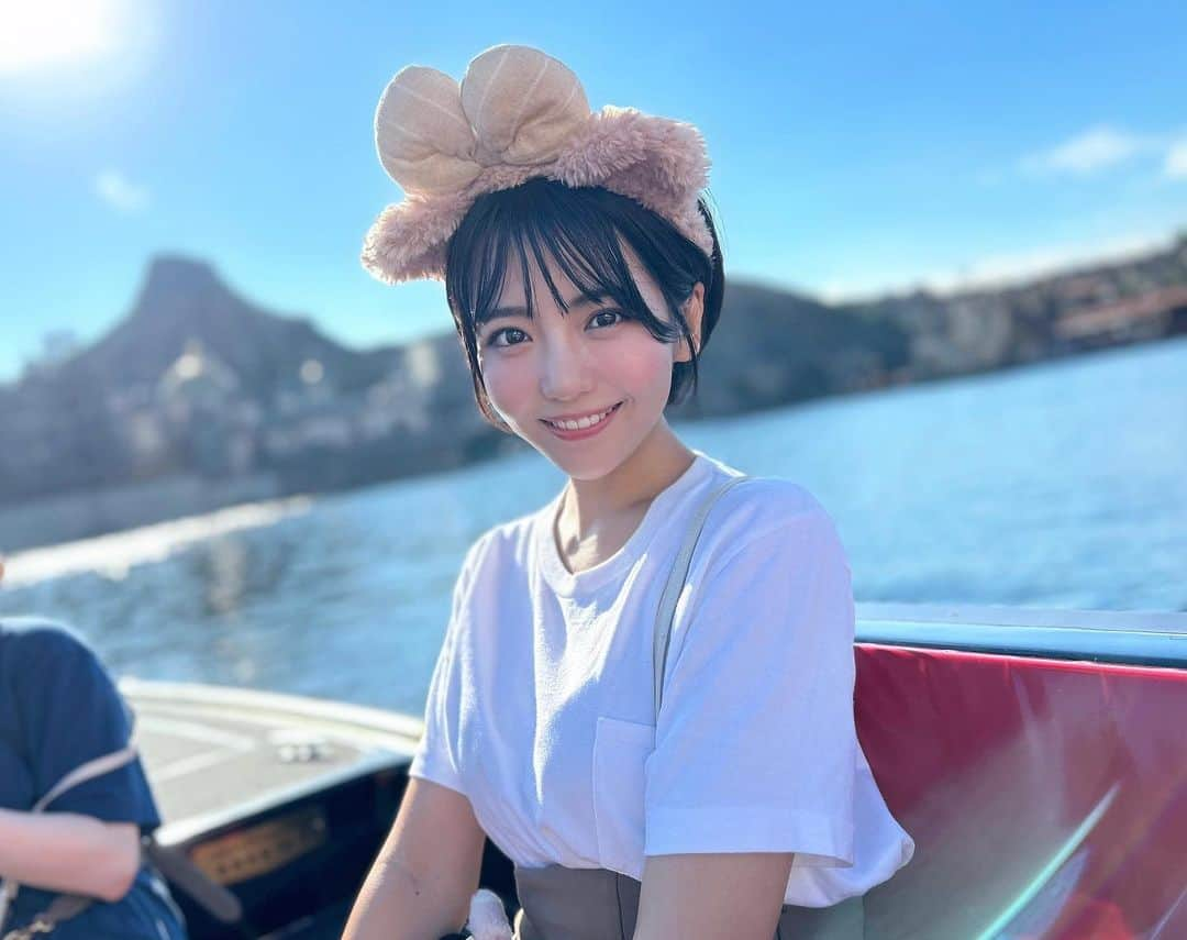 佐々木萌香さんのインスタグラム写真 - (佐々木萌香Instagram)「.  𝘿𝙞𝙨𝙣𝙚𝙮 𝙎𝙚𝙖 🛳⚓️🛟  お天気良くて ヴェネツィアンゴンドラ最高だったよ🚣‍♂️🌤  たのしかった〜！🐻  .  #東京ディズニーシー  #ディズニーシー #東京ディズニーランド  #ディズニーランド  #ディズニー　#ディズニーコーデ  #レッツセレブレイトウィズカラー  #船 #ダッフィー #ダッフィーフレンズ  #シェリーメイ #tokyodisneysea #disneysea #disney #tokyodisneyland #duffy  #duffyandfriends  #shellymay  @tokyodisneyresort_official  #佐々木萌香」9月10日 14時14分 - moeka_sasaki