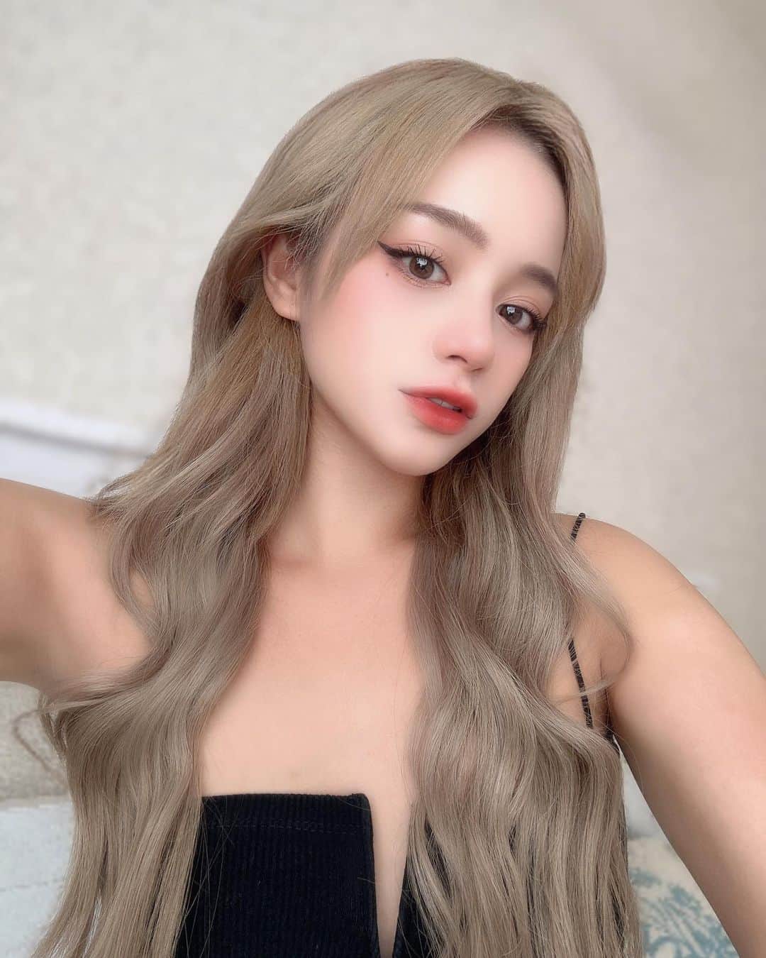 のインスタグラム：「おはようございます。🌞  久しぶりにアンク♡🐈 まーやくんのおかげで可愛い髪色🥹💕」