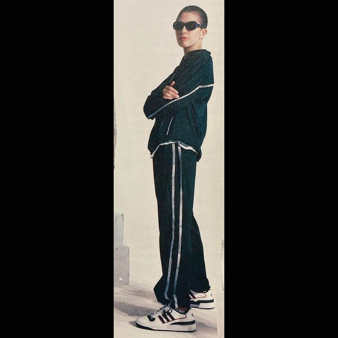 サキャスティックさんのインスタグラム写真 - (サキャスティックInstagram)「Susan! @susan_m_kopelman  One bad ass mother!  Circa 2001  via @nbr_ltd edited repost」9月10日 5時55分 - paultbythesea