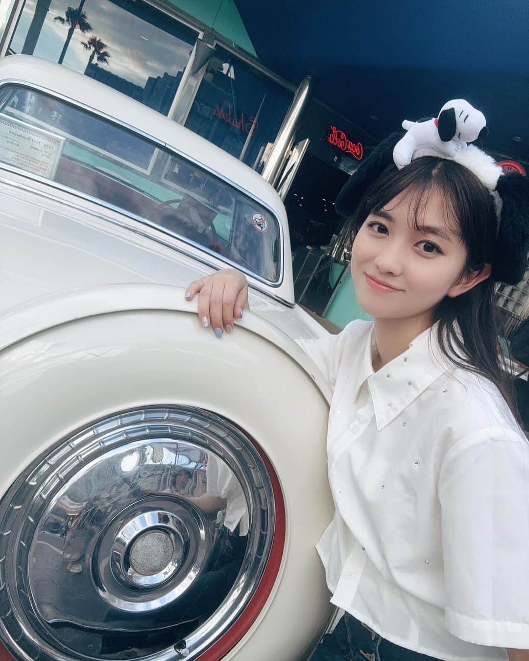 せきぐちりささんのインスタグラム写真 - (せきぐちりさInstagram)「8月にユニバに行ってハリーポッターに感動したので、映画のハリーポッターを最近全部見ました🙌✨ こっちに住んでる間に「ワーナー・ブラザーズ・スタジオ・ツアー・ロンドン」に行ってみたいなぁ🥺 パリにももう一度行きたいし、他にも行きたい国、やりたい事たくさん🏃💨  どうしよう、時間が足りない😩💦 ‥‥‥‥‥‥‥‥‥‥‥‥‥‥‥‥‥‥‥‥‥‥‥‥ ルクセンブルク🇱🇺在住。19歳。 ヨーロッパの旅行写真もたくさん載せてるので是非みてね📸 @risa_s_lisa  配信アプリ『ミクチャ』で毎日23時ごろ から配信してます。 ※プロフィールのリンクからX、ミクチャ、TikTokのフォローお願いします‎🤍 ‥‥‥‥‥‥‥‥‥‥‥‥‥‥‥‥‥‥‥‥‥‥‥‥ ･ ･ ･ ･ ･ ･  #ユニバ  #ユニバーサルスタジオジャパン  #usj  #🌎 #大阪 #japan  #スヌーピー  #カチューシャ  #巻き髪  #黒髪  #04 #jd #ootd  #snoopy #ハリーポッター #harry #ハリポタ #harrypotter」9月10日 7時40分 - risa_s_lisa