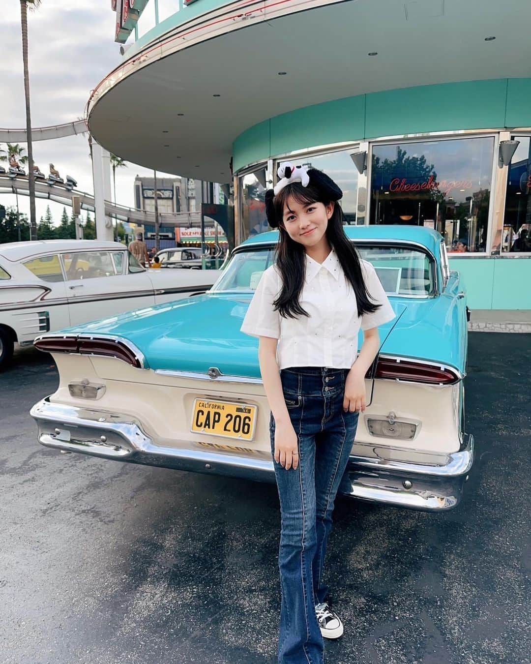 せきぐちりささんのインスタグラム写真 - (せきぐちりさInstagram)「8月にユニバに行ってハリーポッターに感動したので、映画のハリーポッターを最近全部見ました🙌✨ こっちに住んでる間に「ワーナー・ブラザーズ・スタジオ・ツアー・ロンドン」に行ってみたいなぁ🥺 パリにももう一度行きたいし、他にも行きたい国、やりたい事たくさん🏃💨  どうしよう、時間が足りない😩💦 ‥‥‥‥‥‥‥‥‥‥‥‥‥‥‥‥‥‥‥‥‥‥‥‥ ルクセンブルク🇱🇺在住。19歳。 ヨーロッパの旅行写真もたくさん載せてるので是非みてね📸 @risa_s_lisa  配信アプリ『ミクチャ』で毎日23時ごろ から配信してます。 ※プロフィールのリンクからX、ミクチャ、TikTokのフォローお願いします‎🤍 ‥‥‥‥‥‥‥‥‥‥‥‥‥‥‥‥‥‥‥‥‥‥‥‥ ･ ･ ･ ･ ･ ･  #ユニバ  #ユニバーサルスタジオジャパン  #usj  #🌎 #大阪 #japan  #スヌーピー  #カチューシャ  #巻き髪  #黒髪  #04 #jd #ootd  #snoopy #ハリーポッター #harry #ハリポタ #harrypotter」9月10日 7時40分 - risa_s_lisa