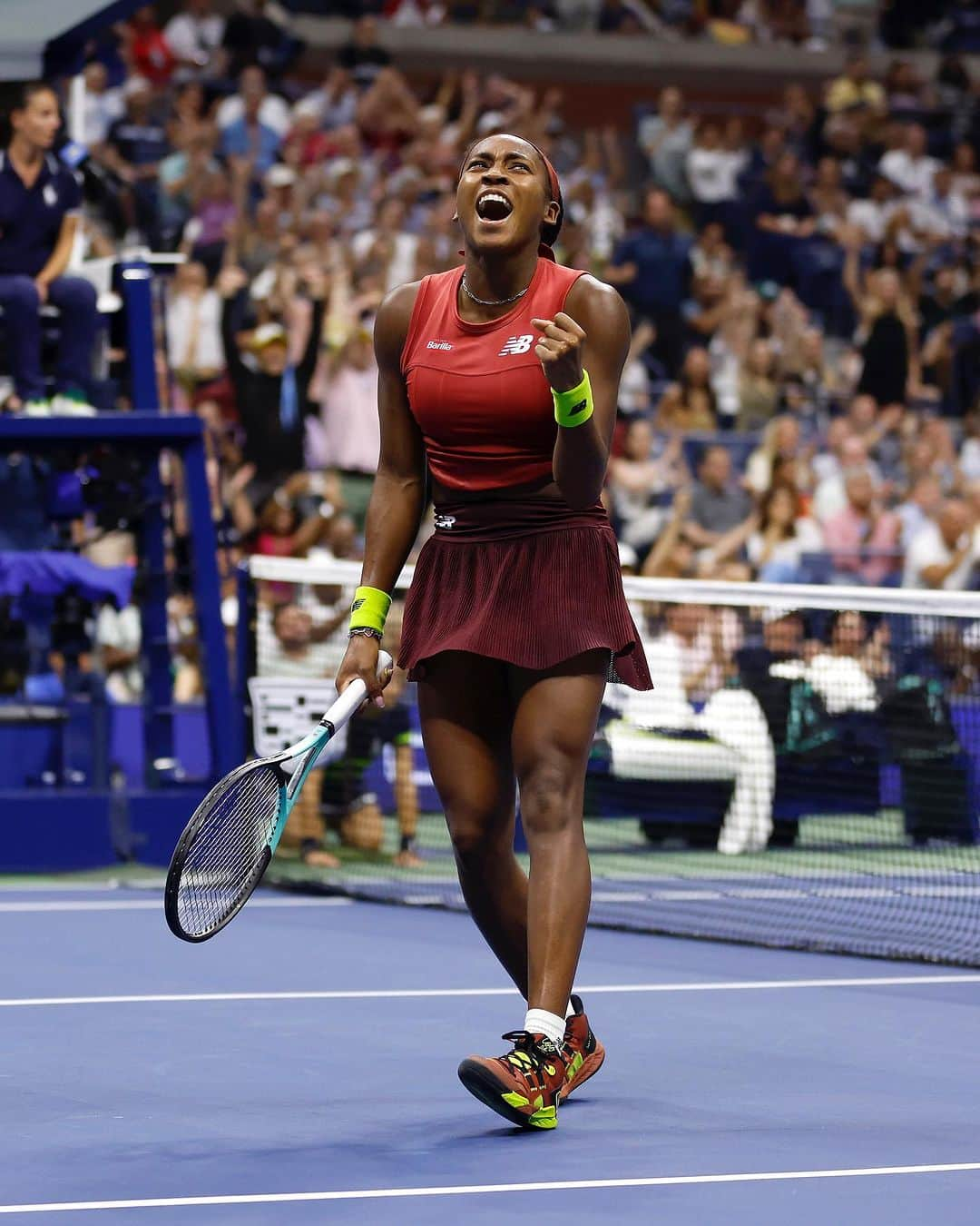 The Zoe Reportのインスタグラム：「“To those who thought they were putting water on my fire, you were really adding gas to it, and I’m burning so bright right now.” Congrats to the 2023 US Open Singles champion, Coco Gauff 🎉  📷: Getty」