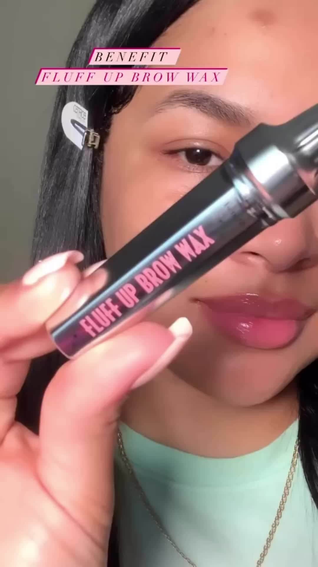 Benefit Cosmeticsのインスタグラム