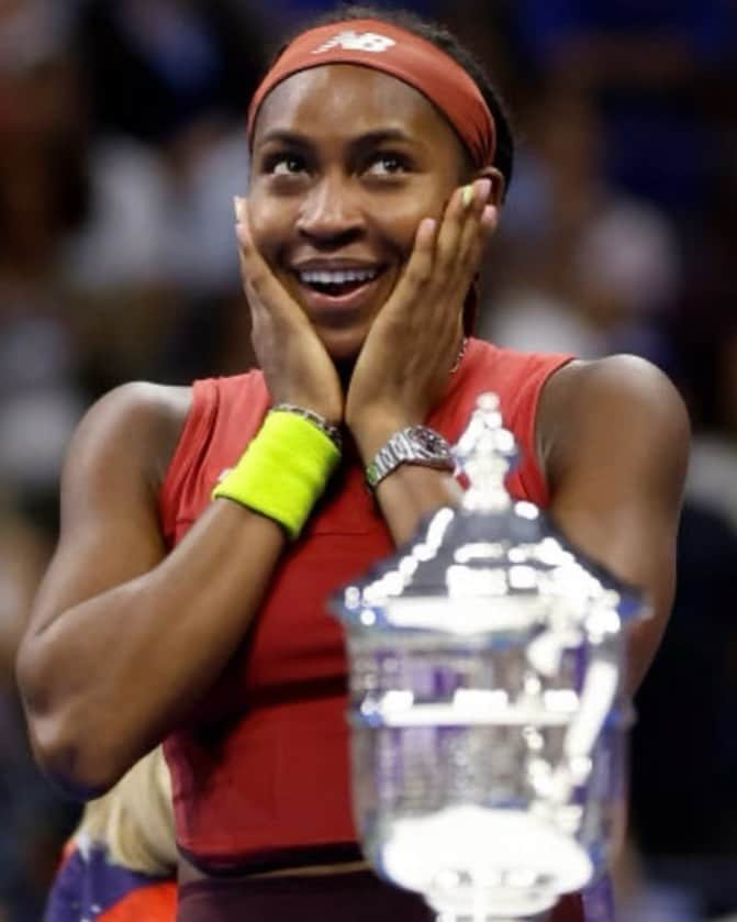 ジェイデン・スミスさんのインスタグラム写真 - (ジェイデン・スミスInstagram)「HOLY AHHHHHHHHHH @cocogauff Congrats YOU DID IT GIRL!!!!!!!!!!!! YOU WON THE US OPEN AT 19!!!!!!!!!! Swag」9月10日 8時15分 - c.syresmith