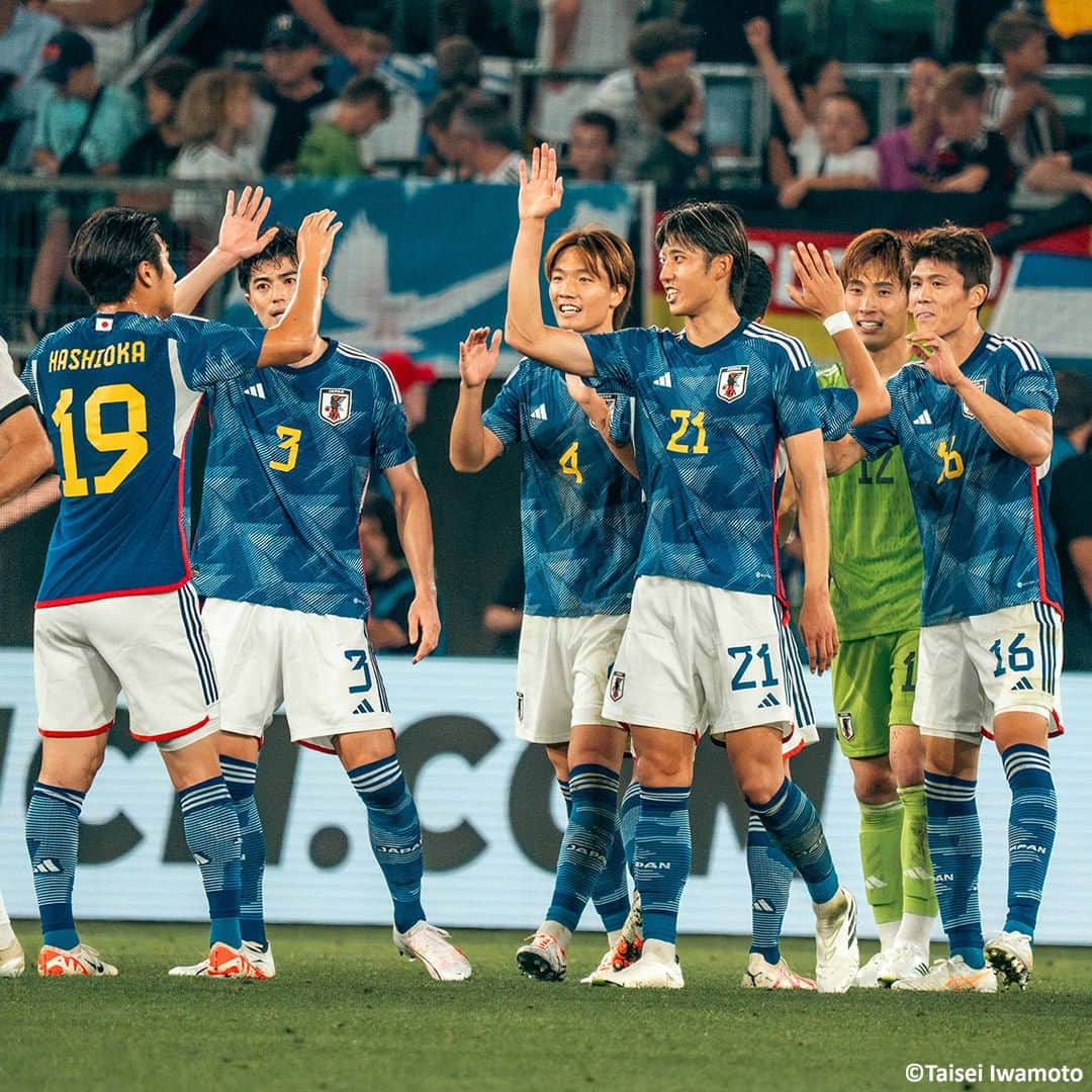 Goal Japanさんのインスタグラム写真 - (Goal JapanInstagram)「🇯🇵 ドイツ戦後の #日本代表 🇩🇪 カタールW杯の再戦を4-1で制した日本。次戦、9月12日にキリンチャレンジカップ2023でトルコ代表と激突。(Photo: Taisei Iwamoto)  #soccer #football #japan #samuraiblue #daihyo #サッカー #フットボール #サッカー日本代表 #⚽」9月10日 8時45分 - goaljapan
