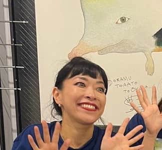 奥野翔太さんのインスタグラム写真 - (奥野翔太Instagram)「音楽と絵と周囲に笑顔と幸せを振りまく天才、SATOKOさんハピバ！🎂✨㊗️  言葉にできないくらい感謝と尊敬しております。  SATOKOさんとその周辺1kmくらいが一生幸せでありますように🙏🍀✨」9月10日 10時29分 - weaver_bass