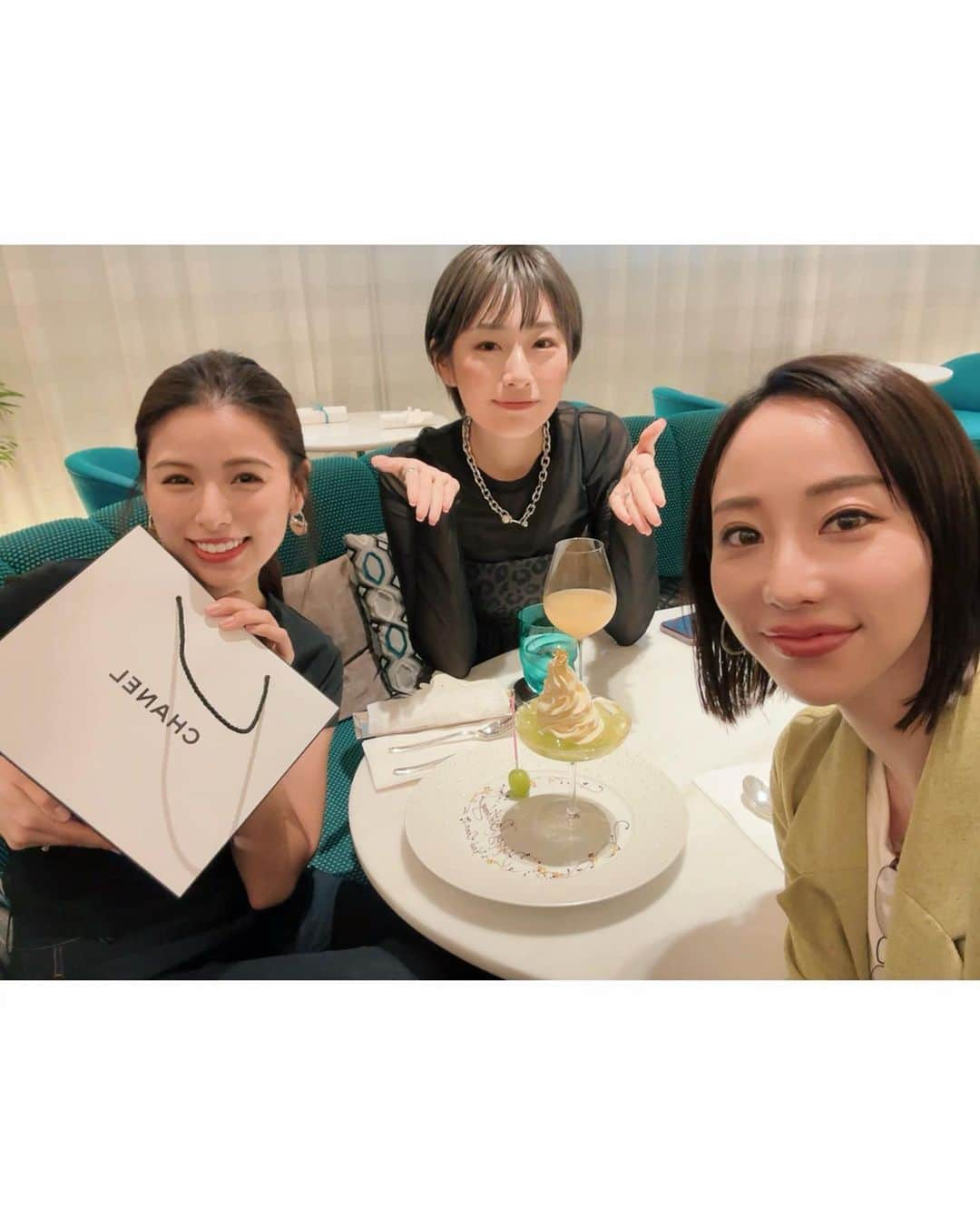 秋倉諒子さんのインスタグラム写真 - (秋倉諒子Instagram)「可愛すぎてむりっ🤭🤍 🎂おめでとうううう🥳 @yui_karen_ ♡♡ ゆいちゃん強く優しい笑顔を見ると いつもほっこりする♪天使の笑顔！ 今まで載せてなかったのでまとめてみた！！かわちいい…」9月10日 11時22分 - ryokoak45