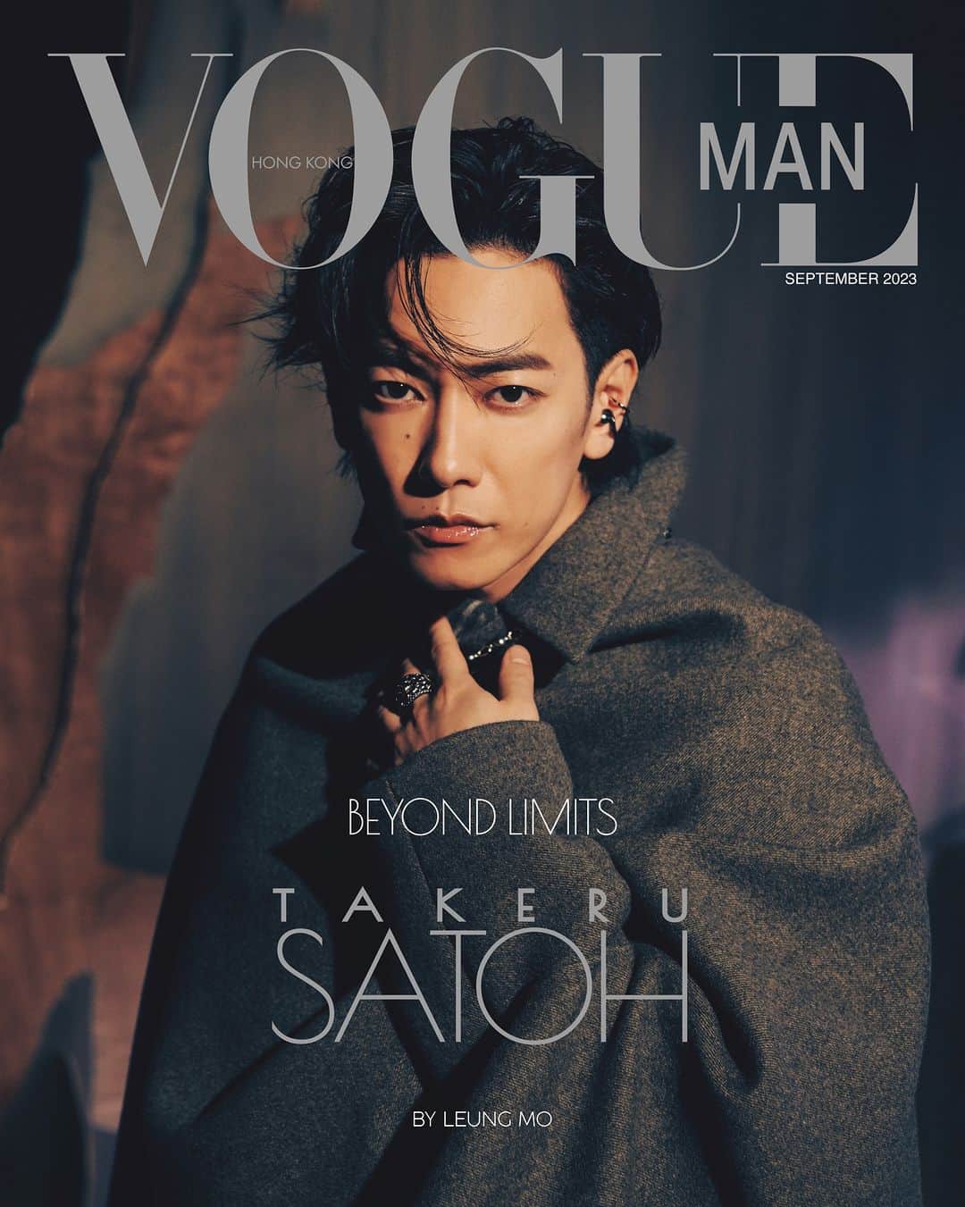 Mikimotoのインスタグラム：「Actor, Takeru Satoh, adorned in Mikimoto on the latest September issue of Vogue Man Hong Kong (@voguehongkong).   Photographer: @leungmo Creative Direction and Stylist: @jackysouffletam Talent’s Stylist: Hidero Nakagane Set Designer: @wvictorwt Assistant Set Designer: @chsric Set Design Team: @kumwtong, @bryan_lsy, @htchau_ ,　@jack.lc Fashion Assistant: @kazlam333, @ps.pris,　@harrod___ Hair Stylist: Eito Furukubo Talent: Takeru Satoh Location: @thenewstudio_hk  #MIKIMOTO #ミキモト #TakeruSatoh #佐藤健 #VogueManHongKong」