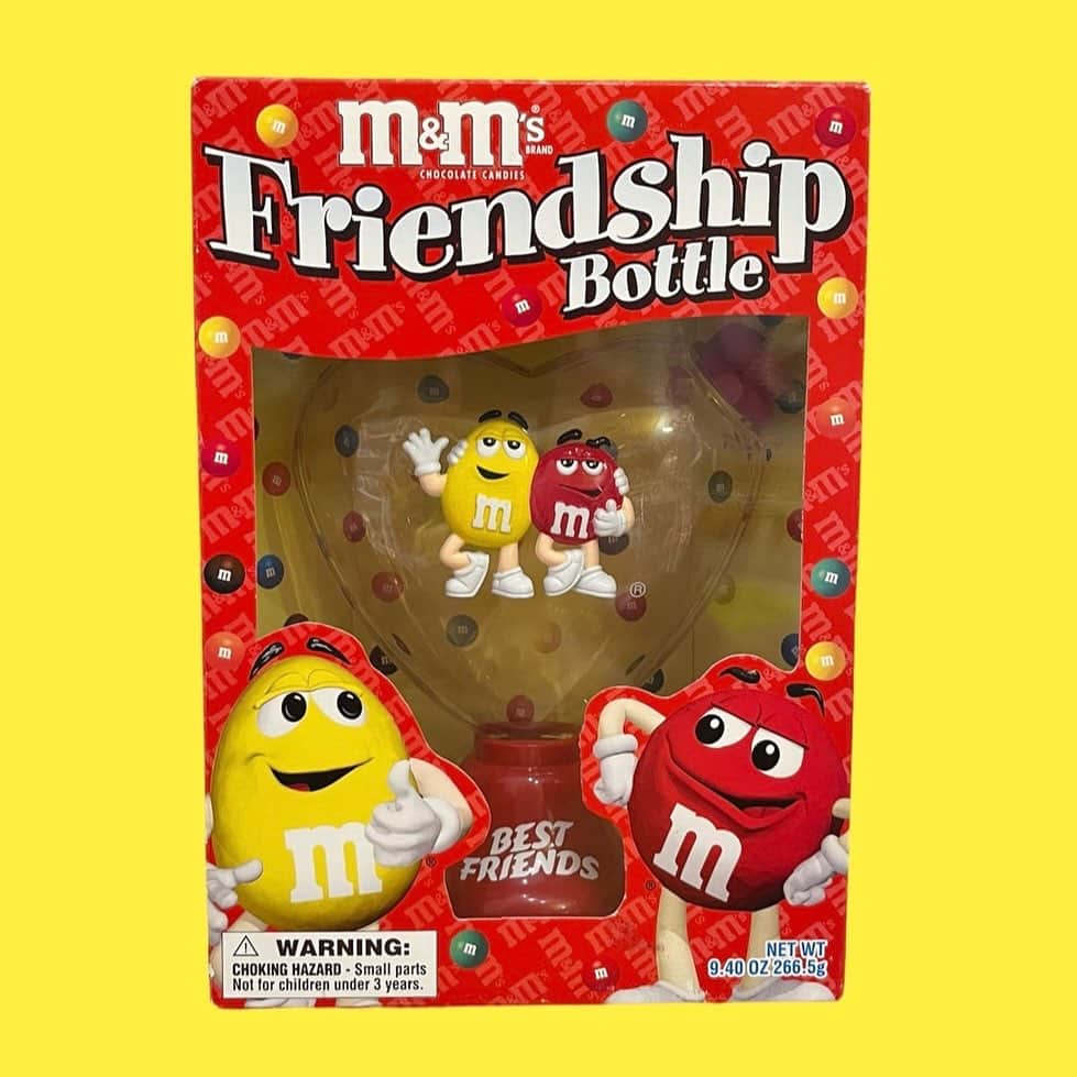 のインスタグラム：「m&m's chocolate Dispenser入荷しました❤️  Valentineのハートで可愛いです❣️」