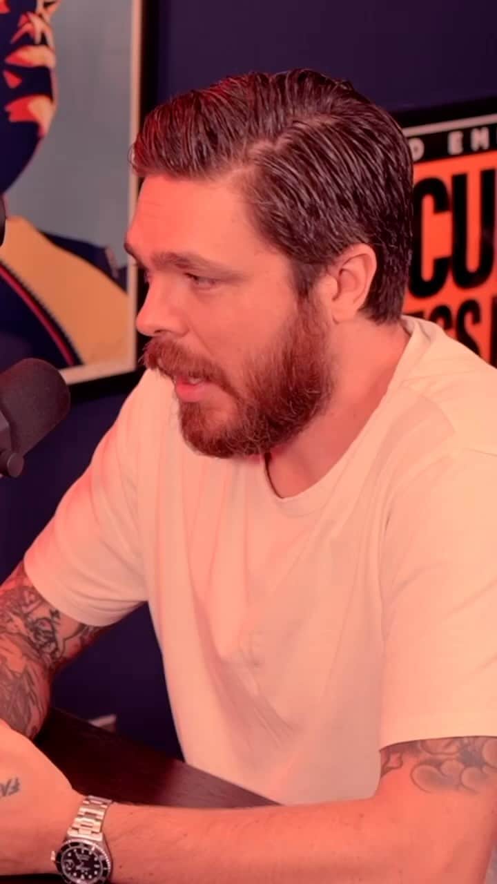 ジョエル・マッデンのインスタグラム：「My advice to anyone who wants to excel at any craft.  Put your head down and fucking push.」