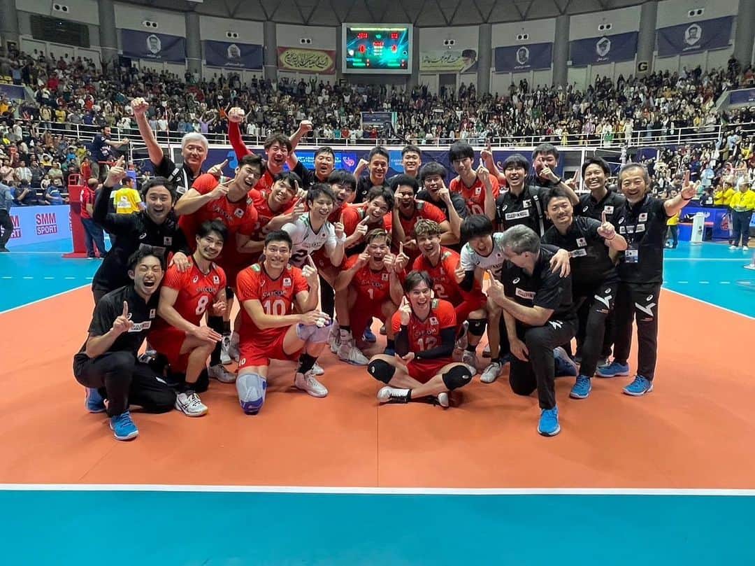 宮浦健人のインスタグラム：「Asian champion 🥇  たくさんの応援ありがとうございました💪」