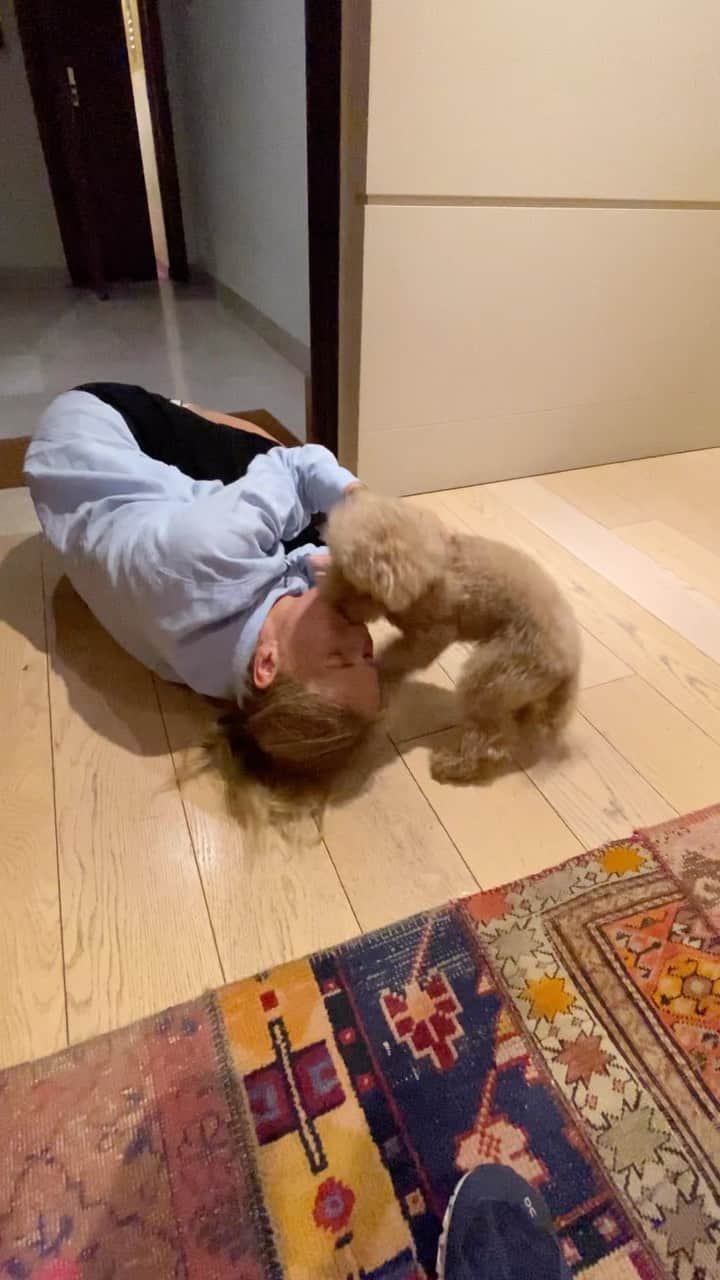 Alessia Marcuzziのインスタグラム：「Nessuno ti fa sentire così amato❤️」