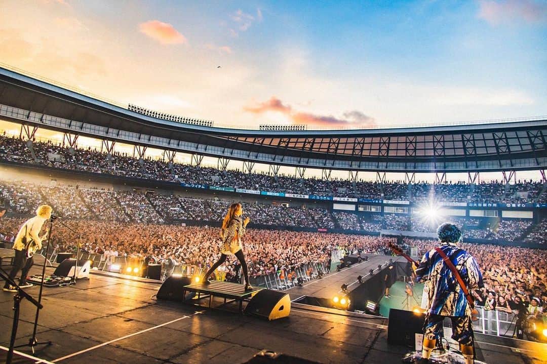 柳沢亮太のインスタグラム：「2023.08.26 HARD OFF ECO スタジアム新潟 ″音楽と髭達2023-WA-″ #SUPERBEAVER #音楽と髭達2023 #音髭 #写殺 @cazrowaoki」