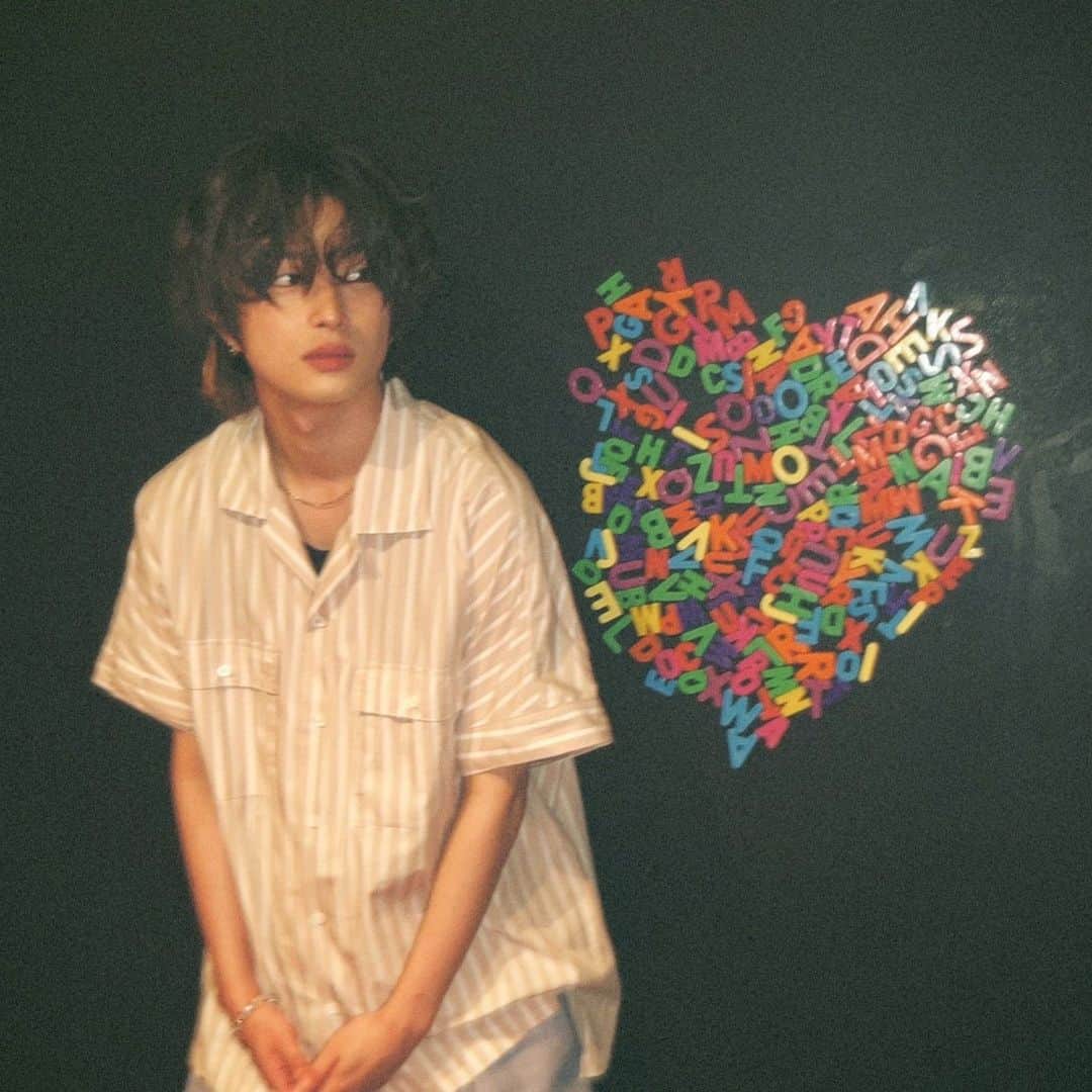 曽田陵介のインスタグラム：「本日26時30分～ テレビ朝日「アラクオ」6話放送です！」