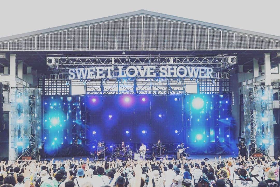 須田景凪のインスタグラム：「2023.8.26 SWEET LOVE SHOWER   photo by 関口佳代  #sweetloveshower  #ラブシャ #須田景凪」