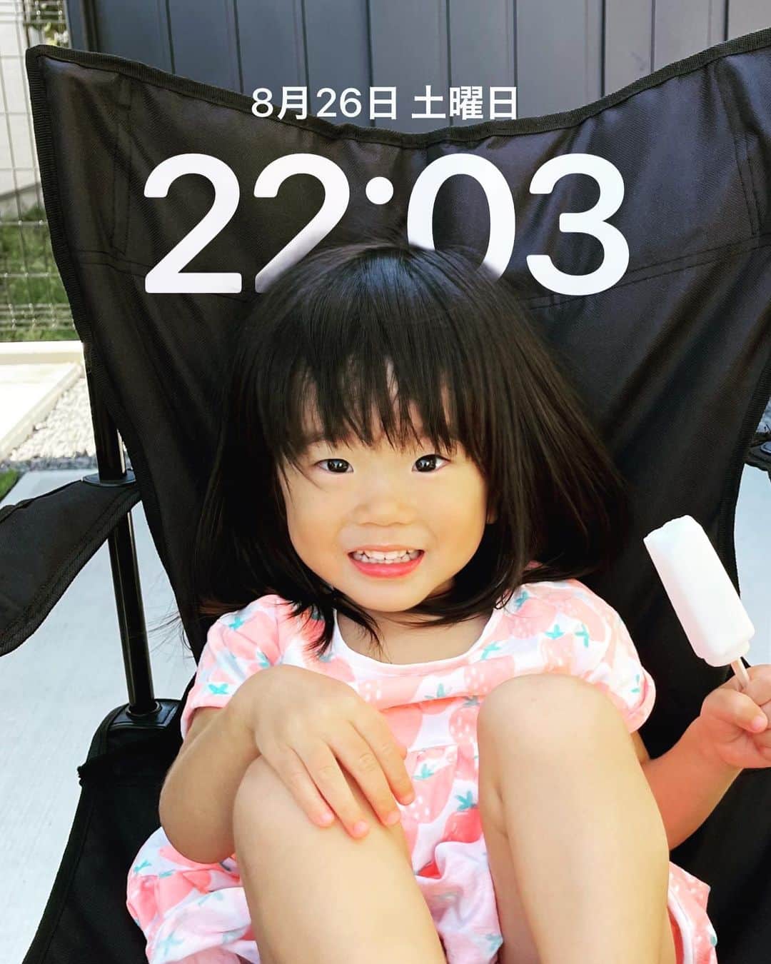RYUのインスタグラム：「こちらが過去に「待ち受け画面を飼い犬とか飼い猫とか子供の画像にしてる人ってちょっとダサいよなｗ」と言っていた男の、現在の待ち受け画面です。 ...人って変わるものですね。 #ryuの育児日記」