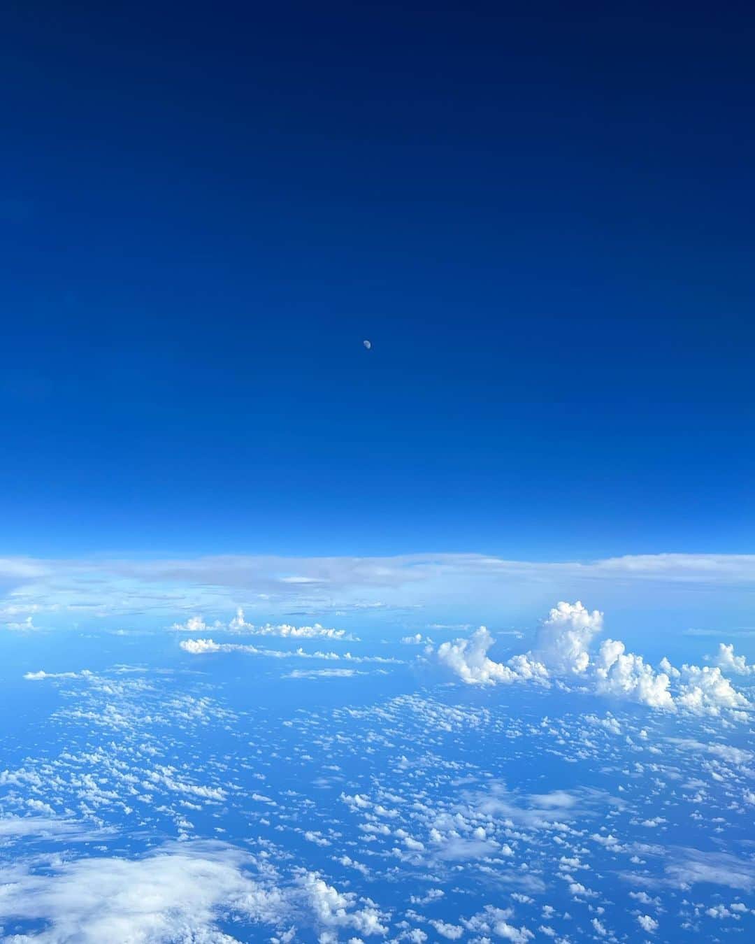 華村あすかのインスタグラム：「🌎🌍🌏」