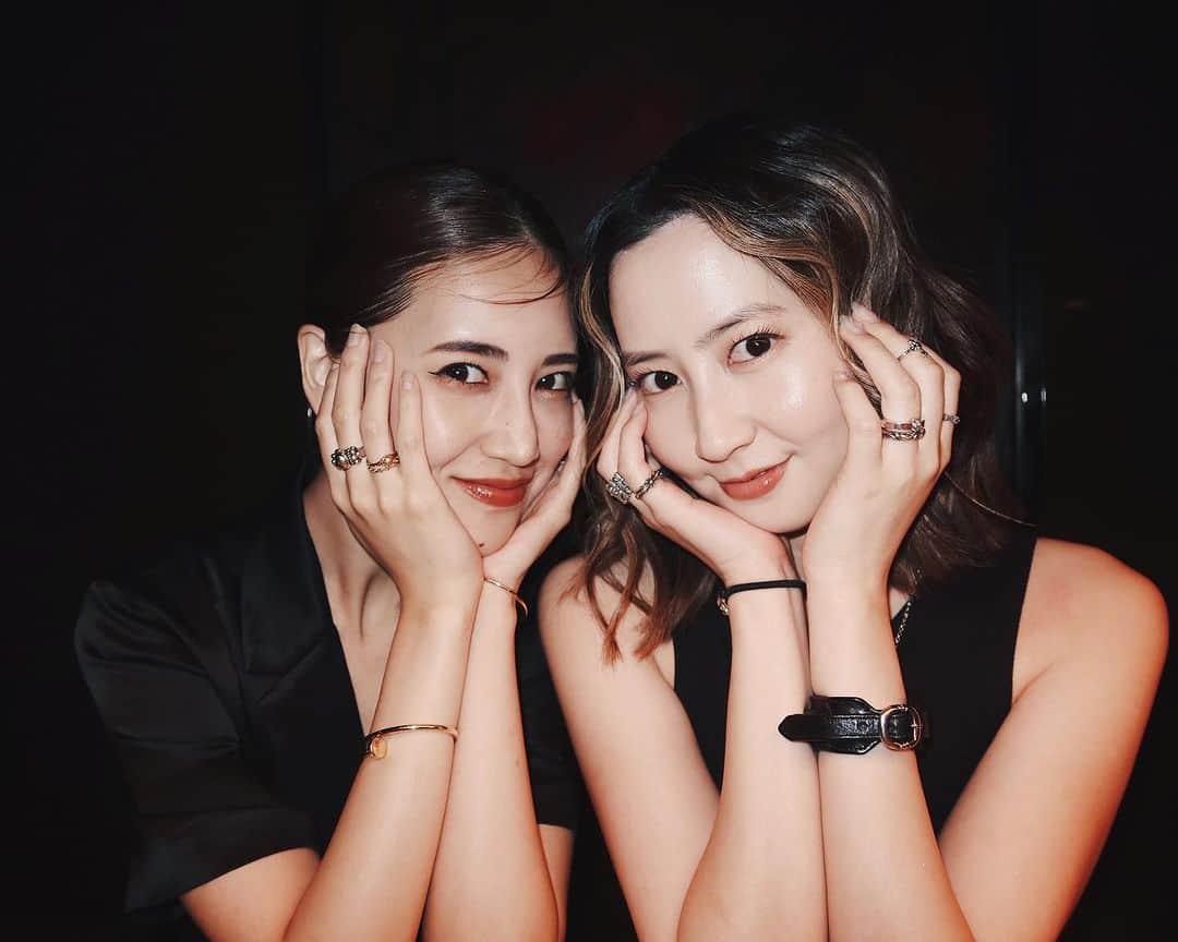 藤井夏恋のインスタグラム：「今も、これからも、この先も ずーっと大好きなまゆこちゃん。♥️😌」