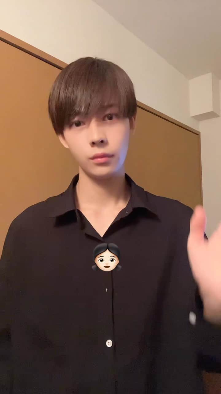 石川悠人のインスタグラム：「What kind of person is your type?👱🏻‍♀️  आप किस प्रकार के व्यक्ति हैं?  أي نوع من الأشخاص هو نوعك؟  Orang seperti apa tipemu?  #fyp #reels」