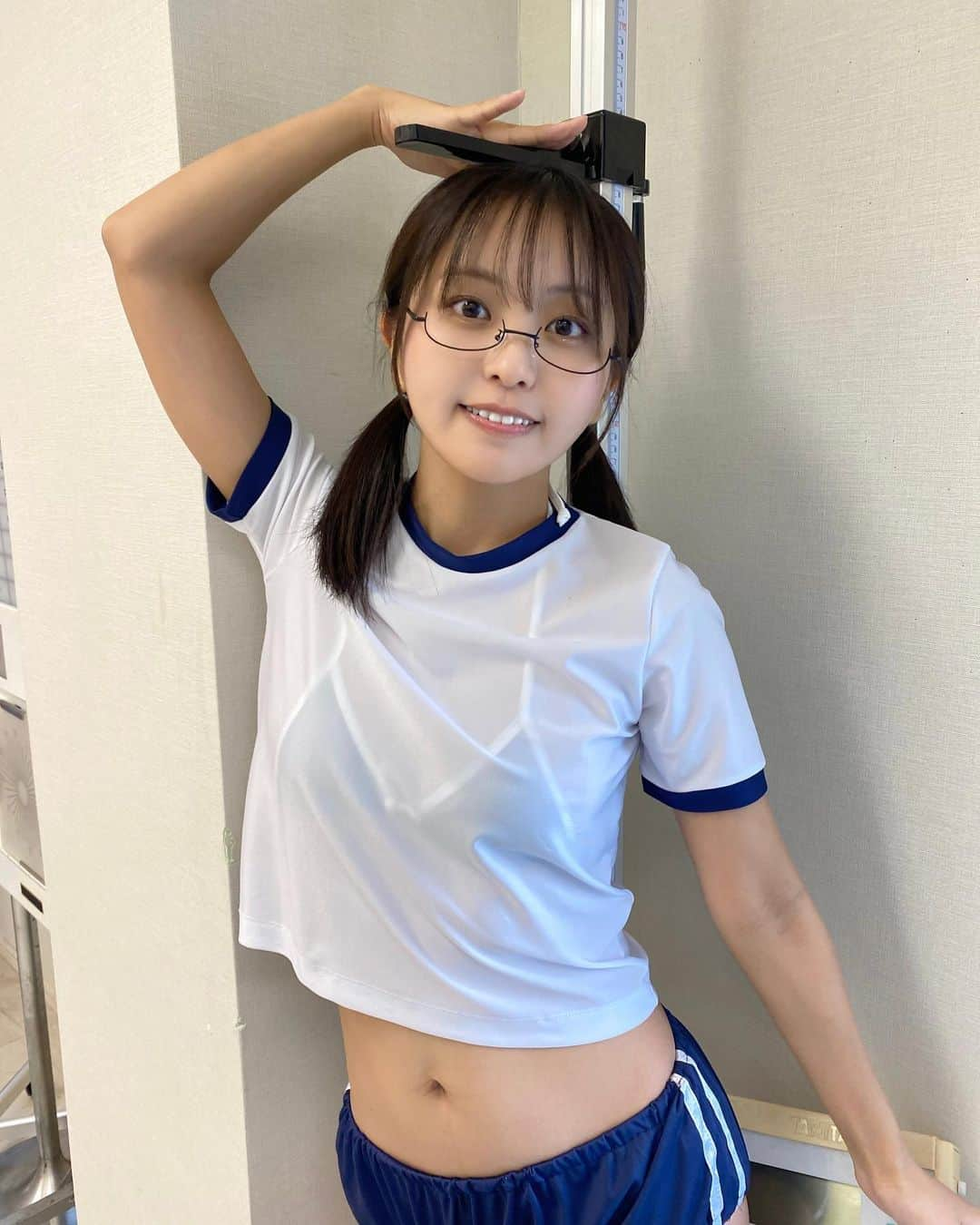 佐々木ちょこのインスタグラム：「身長何センチだったでしょうか〜！」