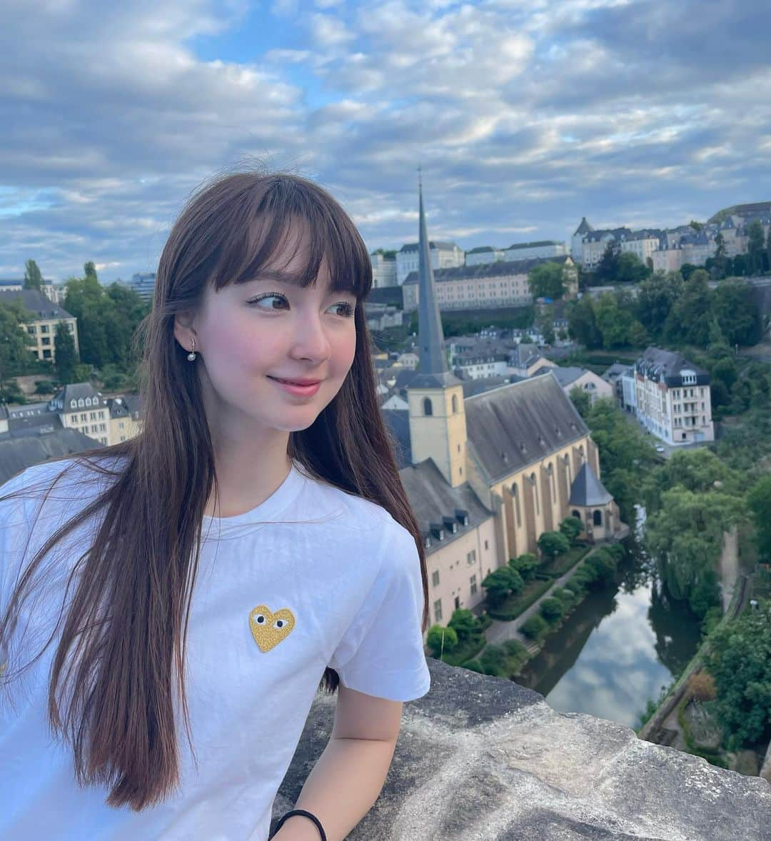 バウエルジゼル愛華さんのインスタグラム写真 - (バウエルジゼル愛華Instagram)「🇱🇺 #luxembourg #ルクセンブルク #06년생 #vacation #summerholiday」8月26日 23時14分 - giselle_aika