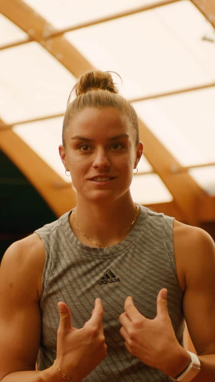 マリア・サッカリのインスタグラム：「Maria Sakkari’s obsession? Pushing for more.  For international tennis star @mariasakkari, being the best means being in love. It’s not just a game, it’s an obsession. And that’s the key. 🔑」